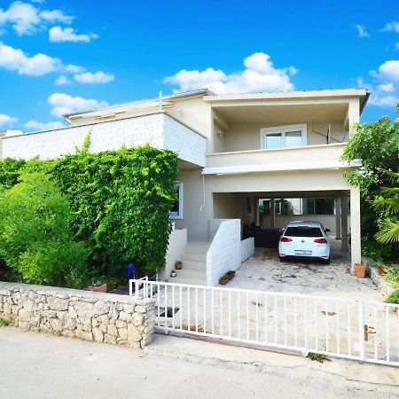 Apartment Lastavica-2 By Interhome ヤドリヤ エクステリア 写真